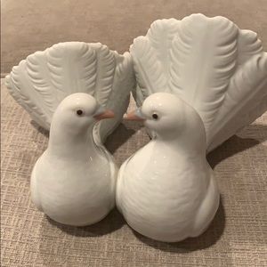 Lladro couple of doves